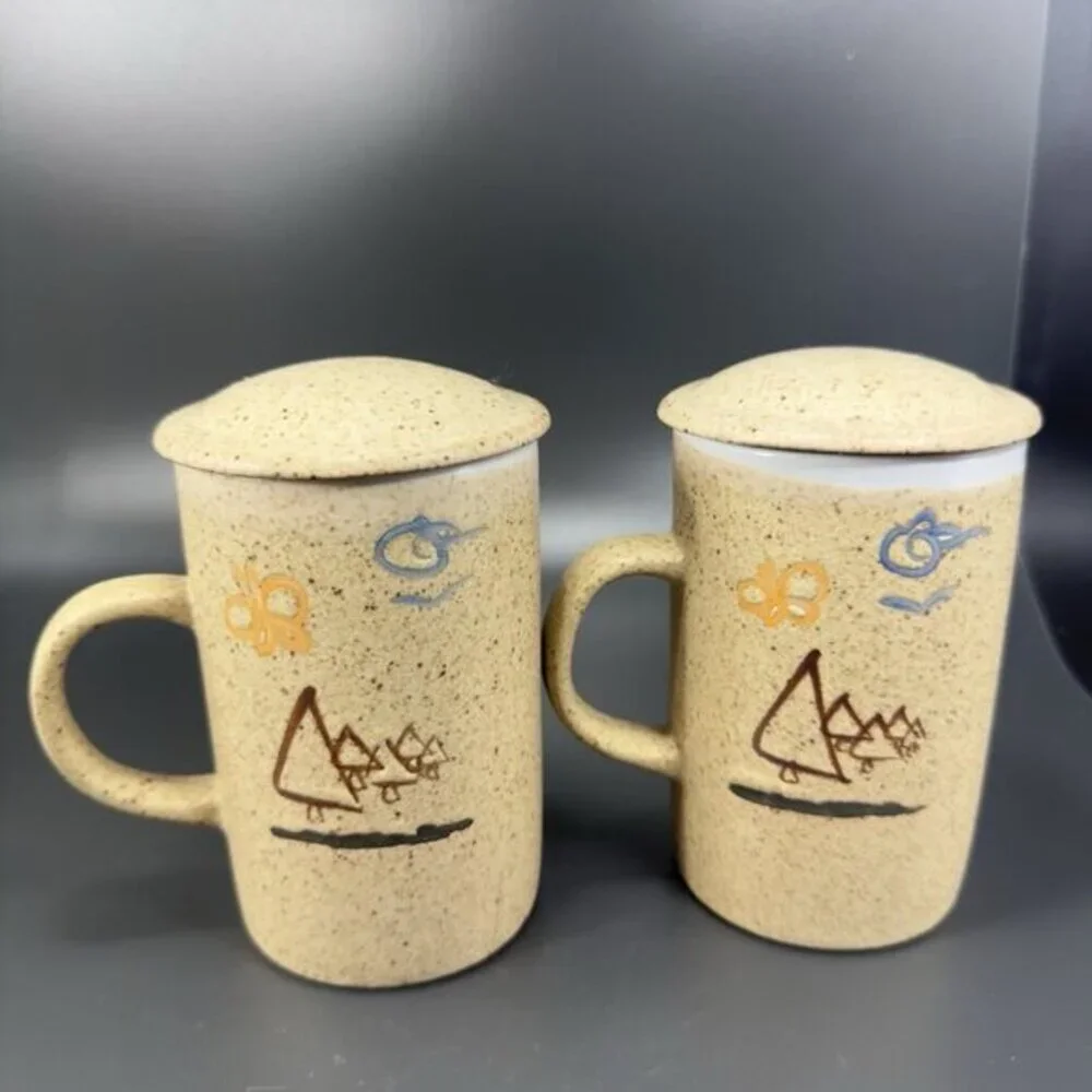 Ceramic Mugs vintage hand